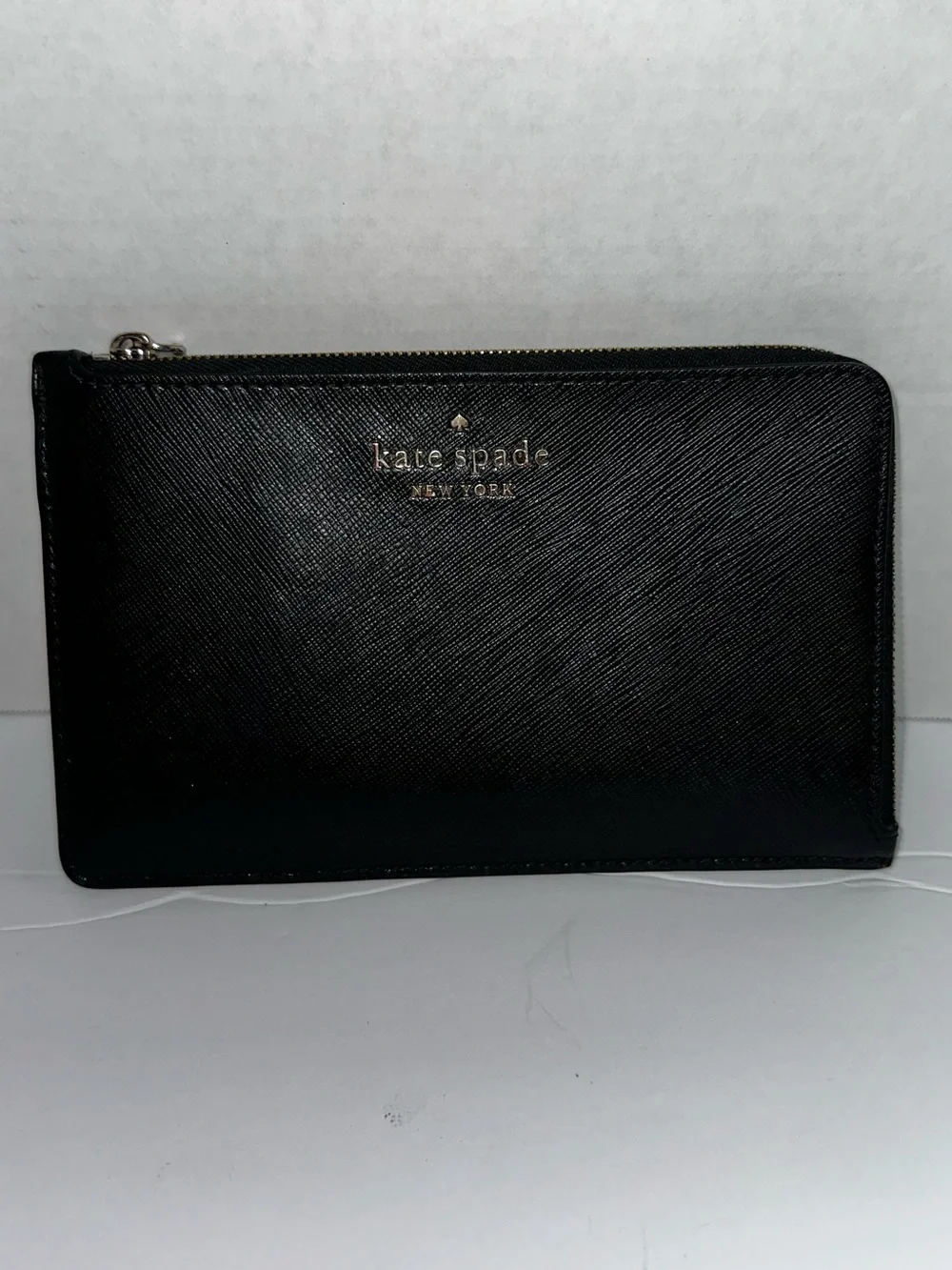 kate spade L zip wallet